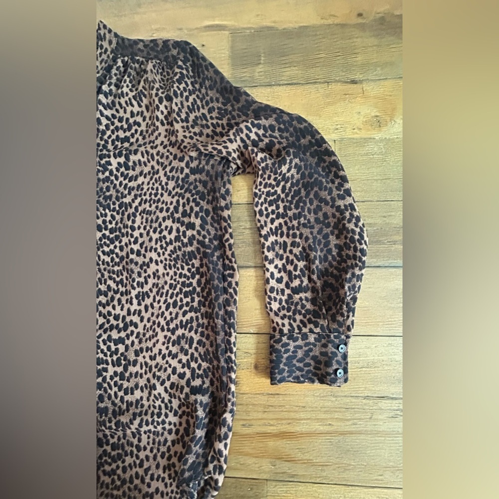 H&M Cheetah Print Sheer Tunic Style Button up Top Long Sleeves Brown and Black - Picture 7 of 12